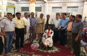 H.E.Mr.Nandan Singh Bhaisora , Consul General of India, Mandalay attended Honouring more than 100 Sr. Citizens age 61 to 105 yrs. organized by India Committee at Sanatan Temple, Mandalay on 22nd February , 2018 .