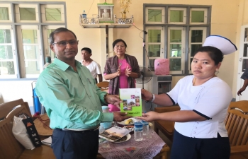 Mr. Nandan Singh Bhaisora, Consul General accompanied by H.E. Daw Nan Hmwe Hmwe Khin, Minister, Sagaing Govt  visited Stational Hospital, Maung Khan village and had interaction with the Doctors, staff, Villagers & youth. Also pesented books to Library.